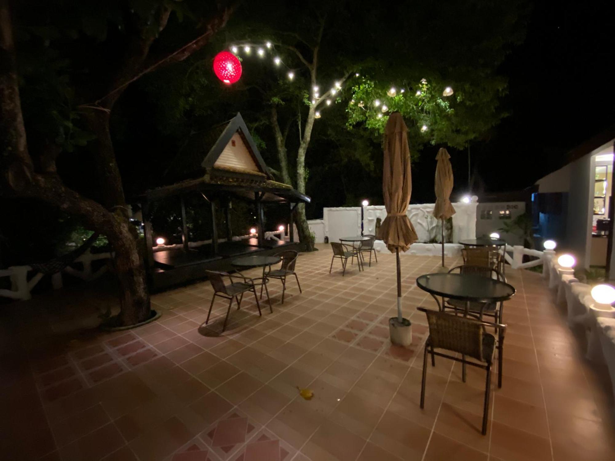 Lanta Il Mare Beach Resort Koh Lanta Exterior foto