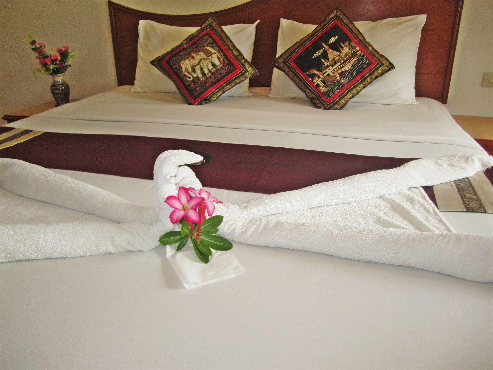 Lanta Il Mare Beach Resort Koh Lanta Exterior foto