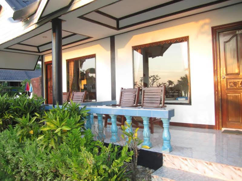 Lanta Il Mare Beach Resort Koh Lanta Exterior foto