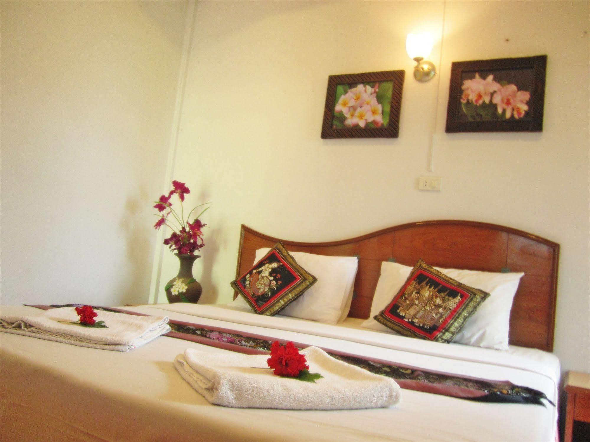 Lanta Il Mare Beach Resort Koh Lanta Exterior foto